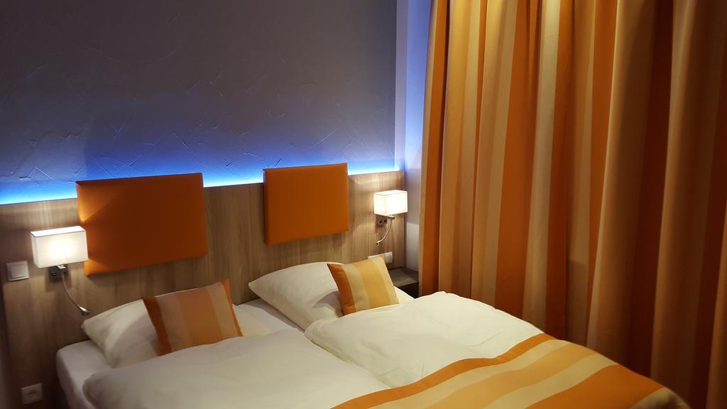 Hotel Trutzpfaff Špýr Exteriér fotografie