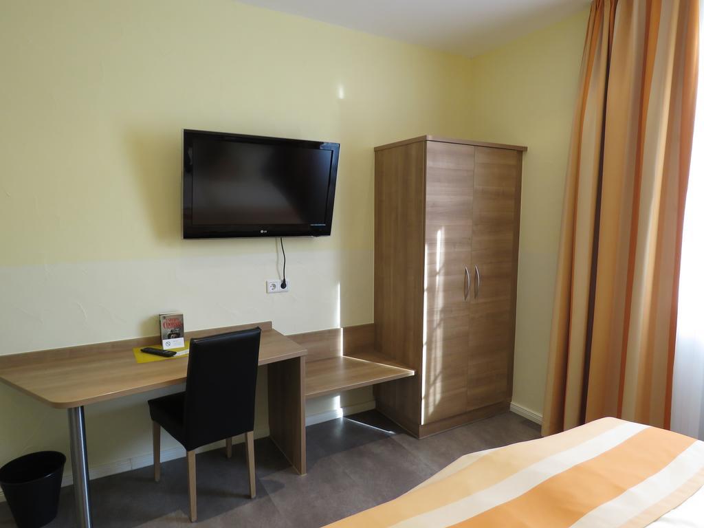 Hotel Trutzpfaff Špýr Exteriér fotografie